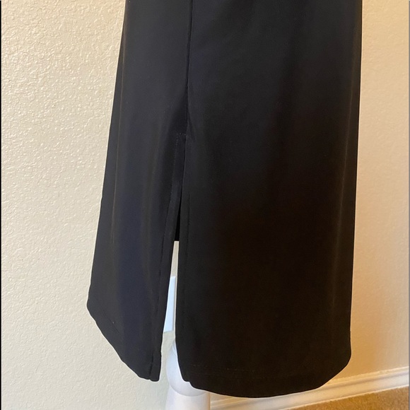 A. Byers Black maxi skirt with slit - Picture 2 of 3